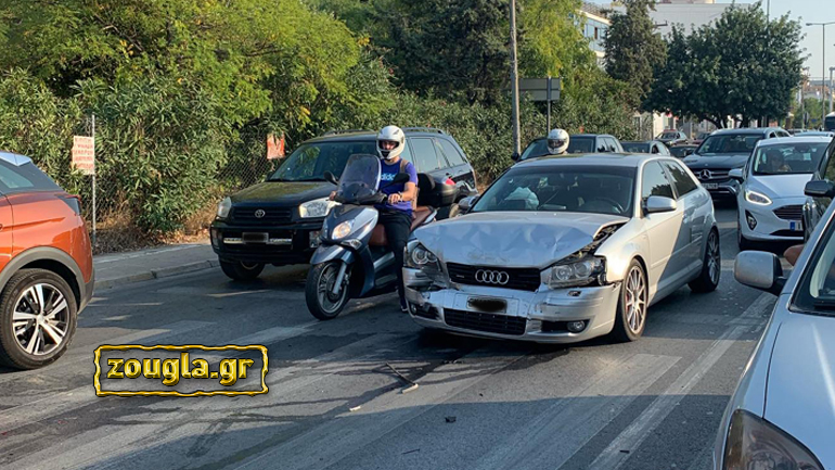 Νέα ασφαλιστική υπηρεσία της AXA: Καταγραφή ατυχήματος μόνο με το κινητό